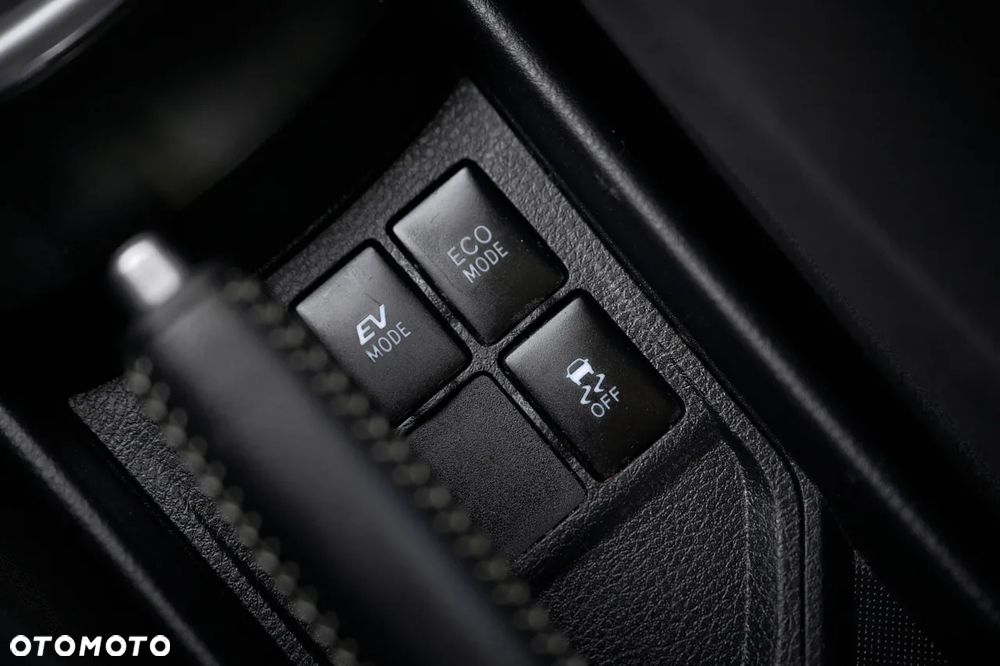 Toyota Yaris 1.5 VVT-i Comfort - 32