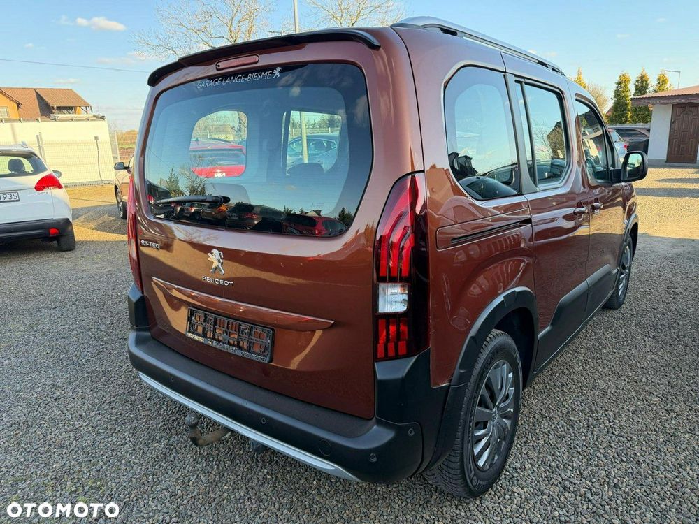 Peugeot Rifter - 12