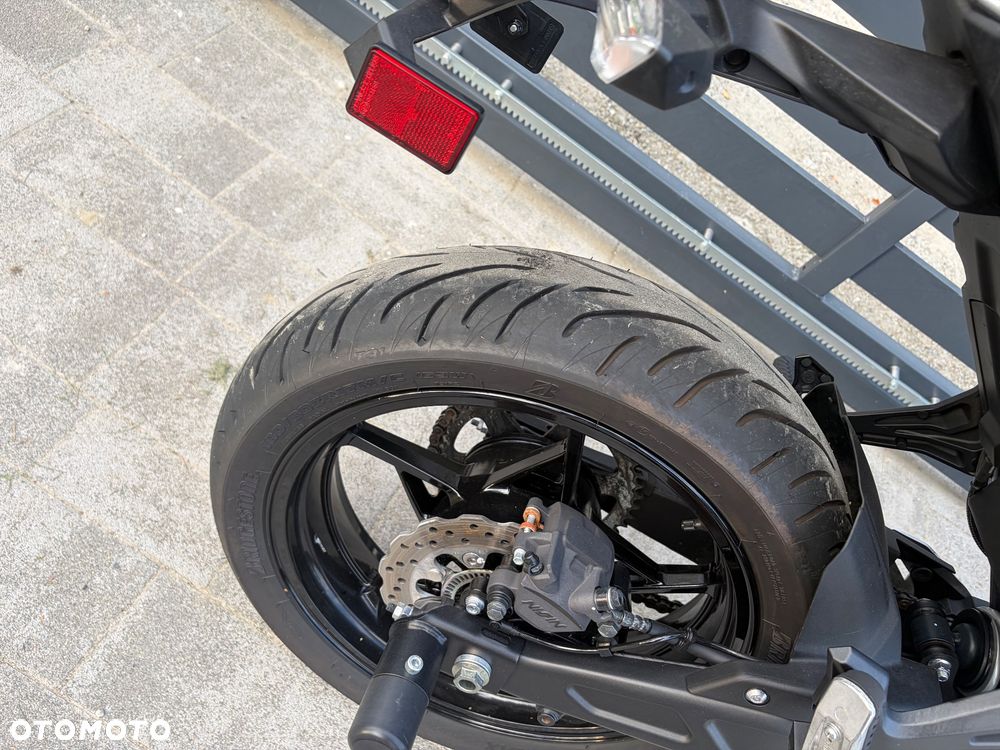 Kawasaki Z 650 - 24