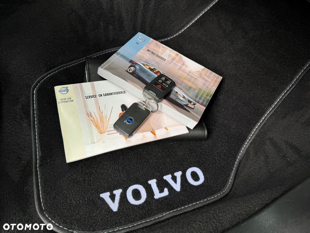 Volvo V40 T3 - 14