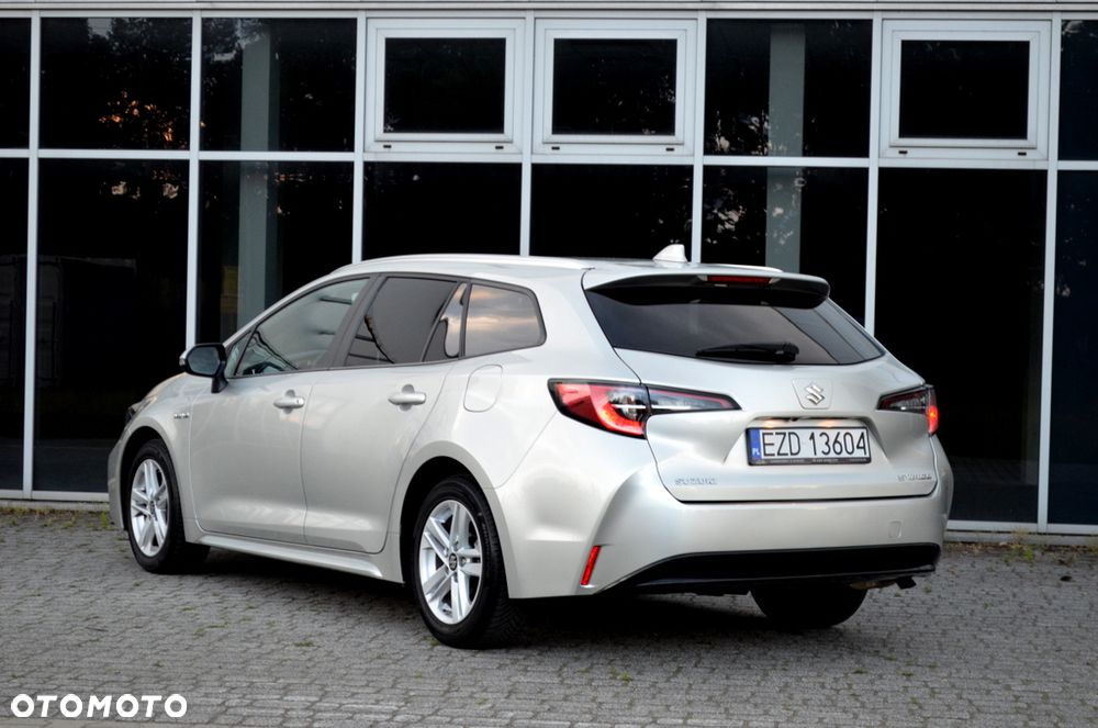 Suzuki Swace 1.8 Hybrid Elegance CVT - 3