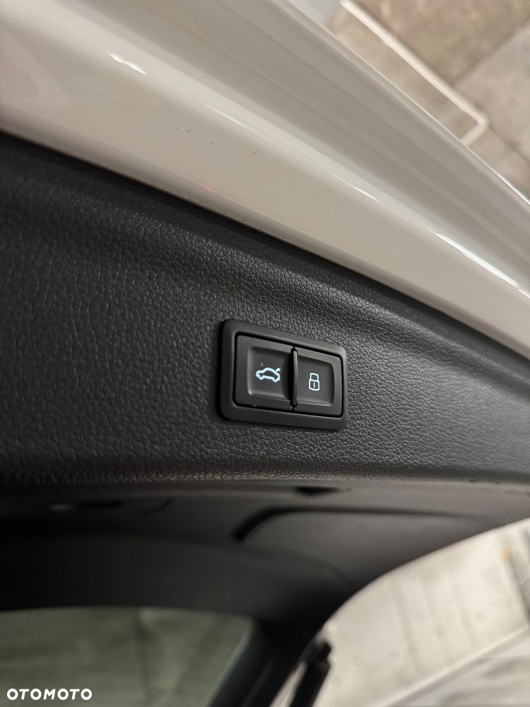 Audi Q3 35 TFSI mHEV S-Line S tronic - 20