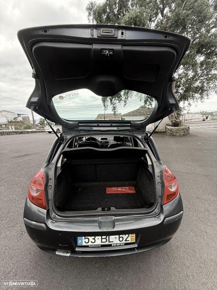 Renault Clio - 3