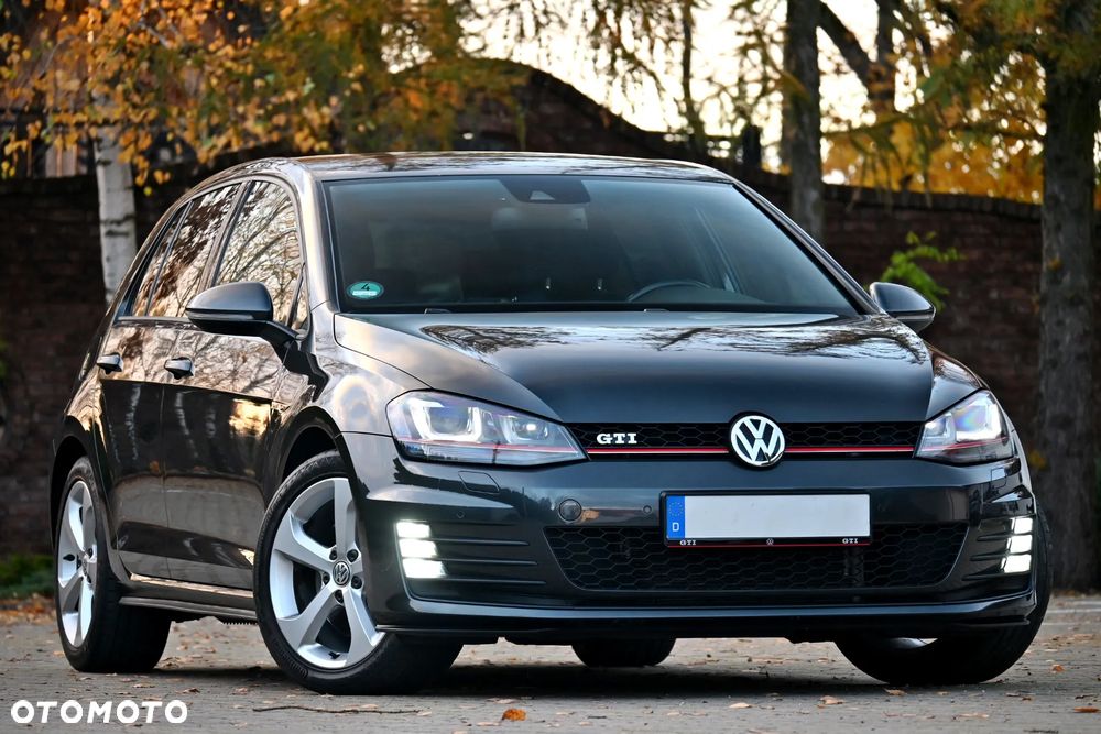 Volkswagen Golf GTI BlueMotion Technology - 3