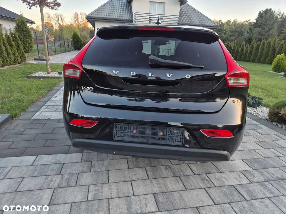 Volvo V40 D2 - 20