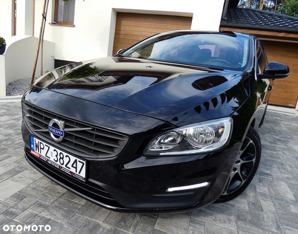 Volvo S60 D4 R-Design Summum - 34