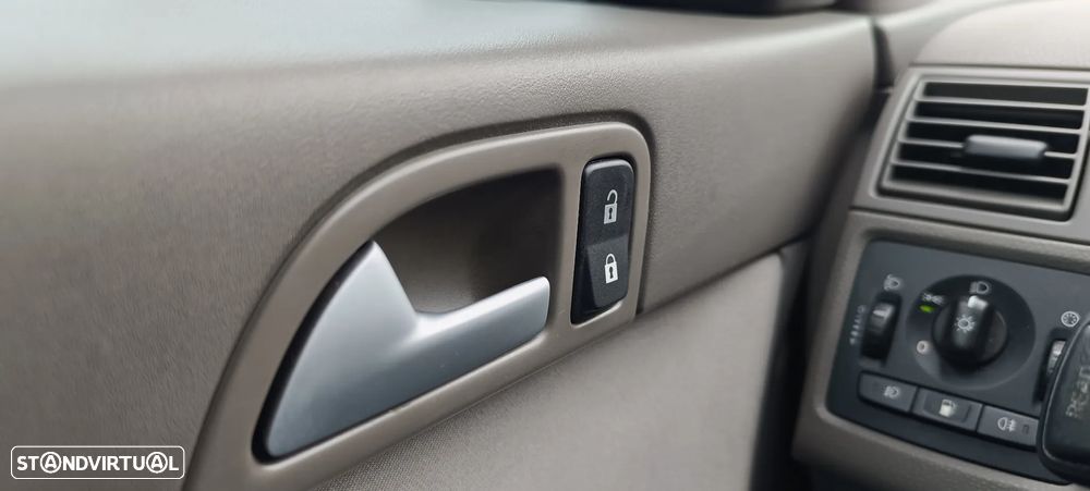 Volvo V50 1.6 D Nível 2 - 21