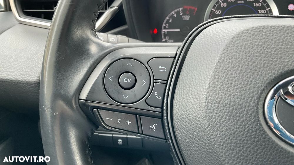 Toyota Corolla 1.8 HSD Dynamic - 22