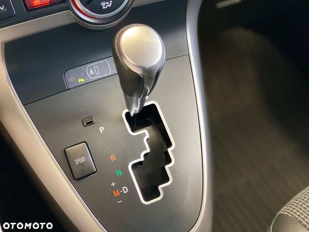 Toyota Verso 1.8 Premium MS - 27