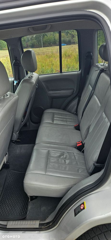 Jeep Cherokee 2.8 CRD Automatik Limited - 11