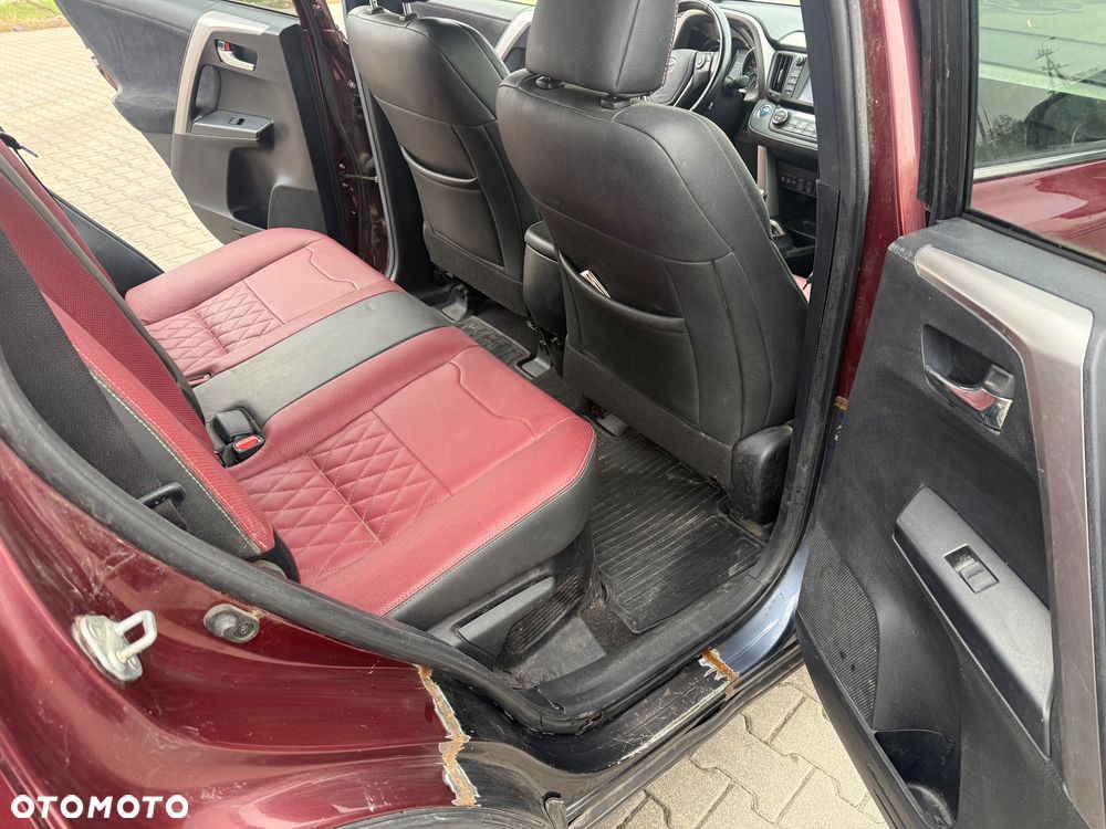Toyota RAV4 - 9