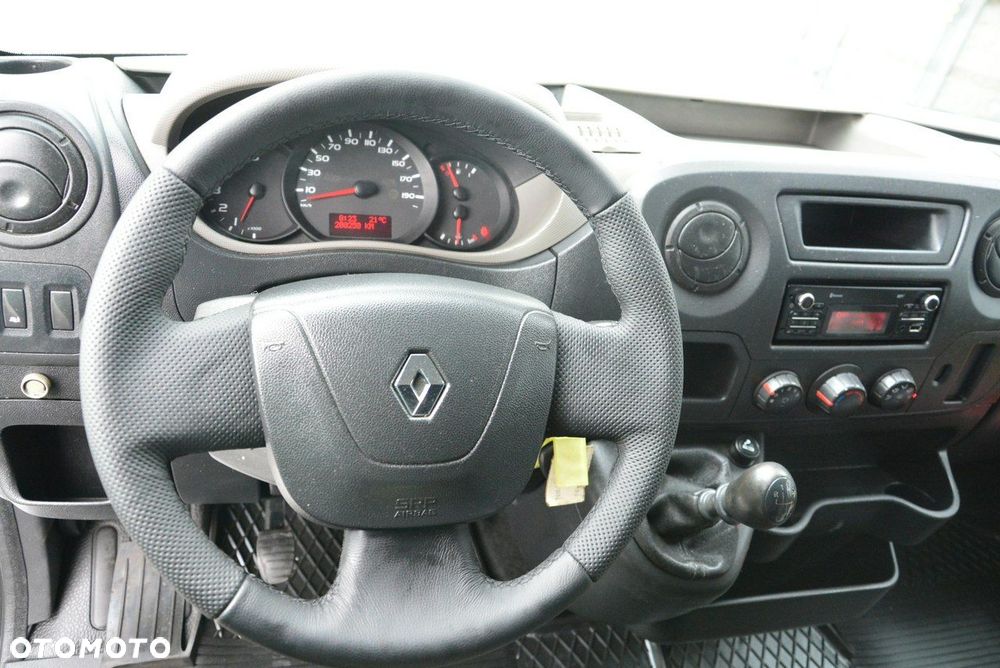 Renault Master - 9
