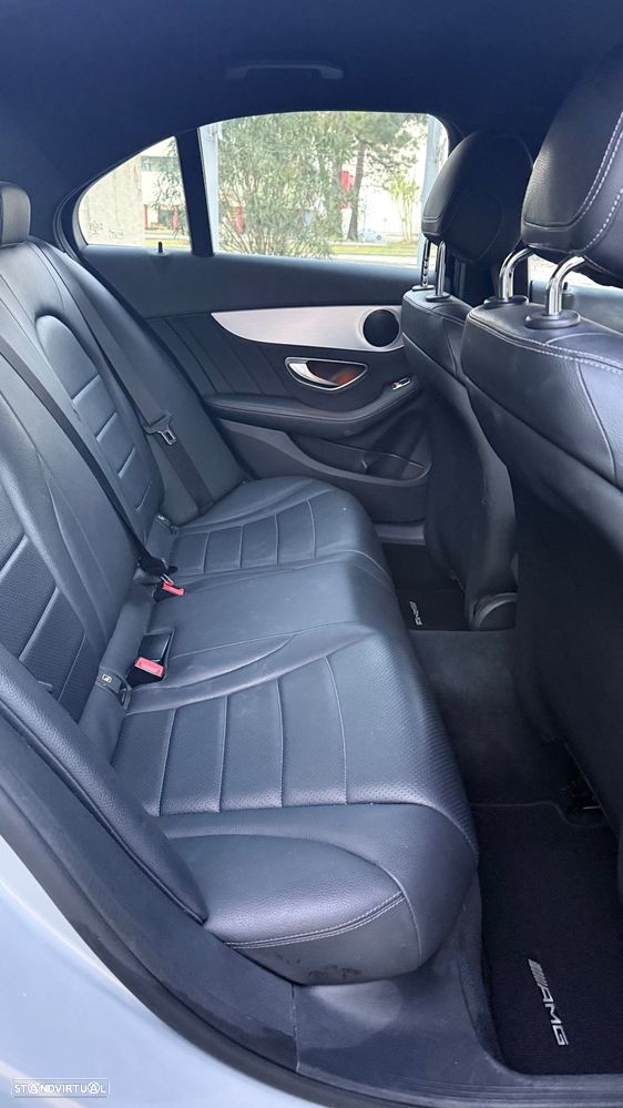 Mercedes-Benz C 300 BlueTEC Hybrid AMG Line - 52