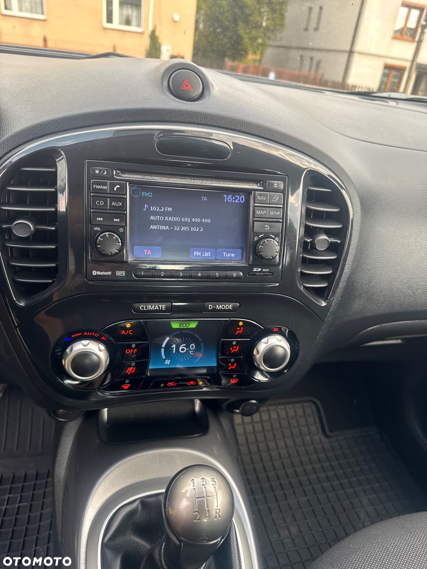 Nissan Juke 1.6 Tekna - 13