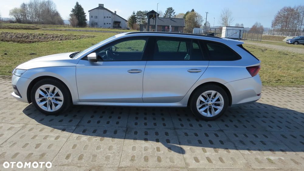 Skoda Octavia 2.0 TDI Ambition DSG - 6