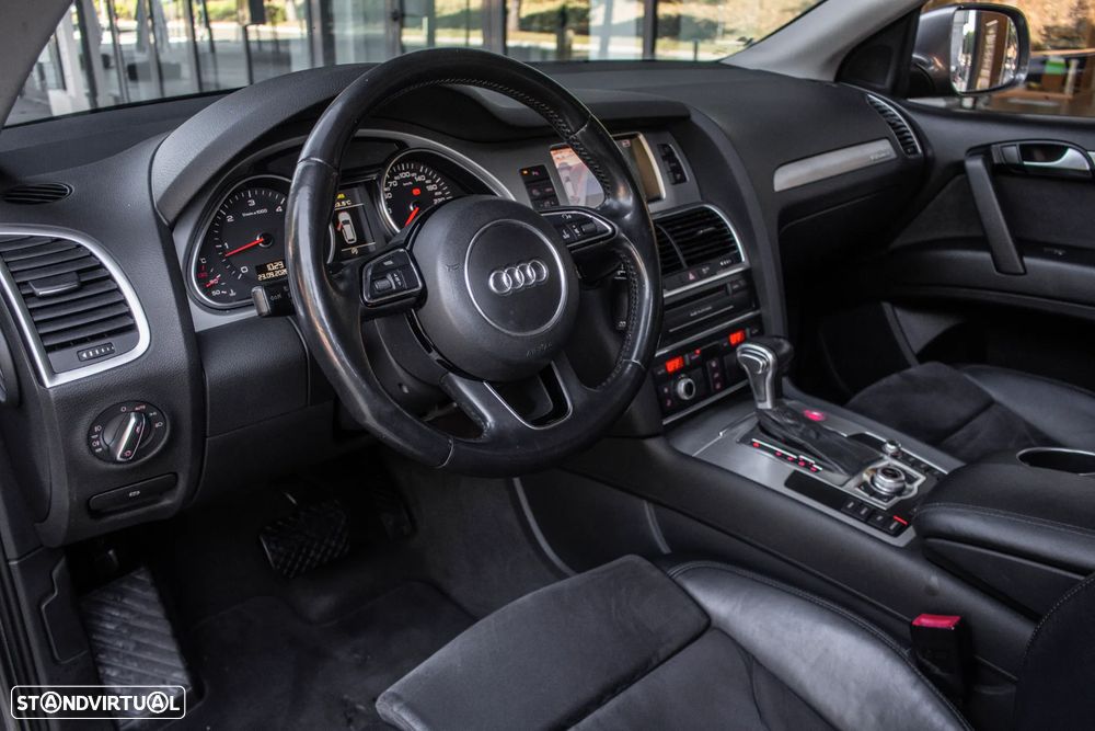 Audi Q7 3.0 V6 TDi quattro S-line Tiptronic - 26