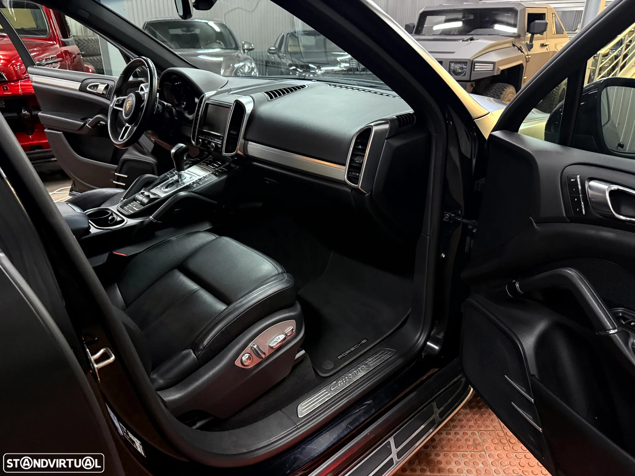 Porsche Cayenne - 17