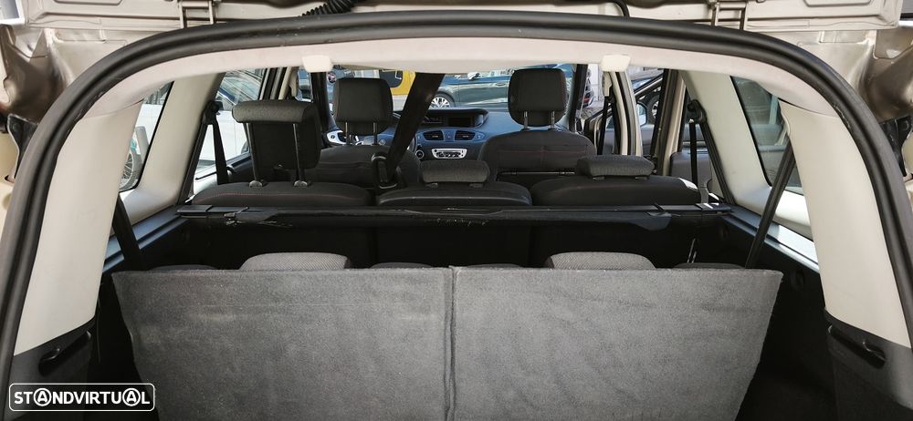 Renault Grand Scénic - 12