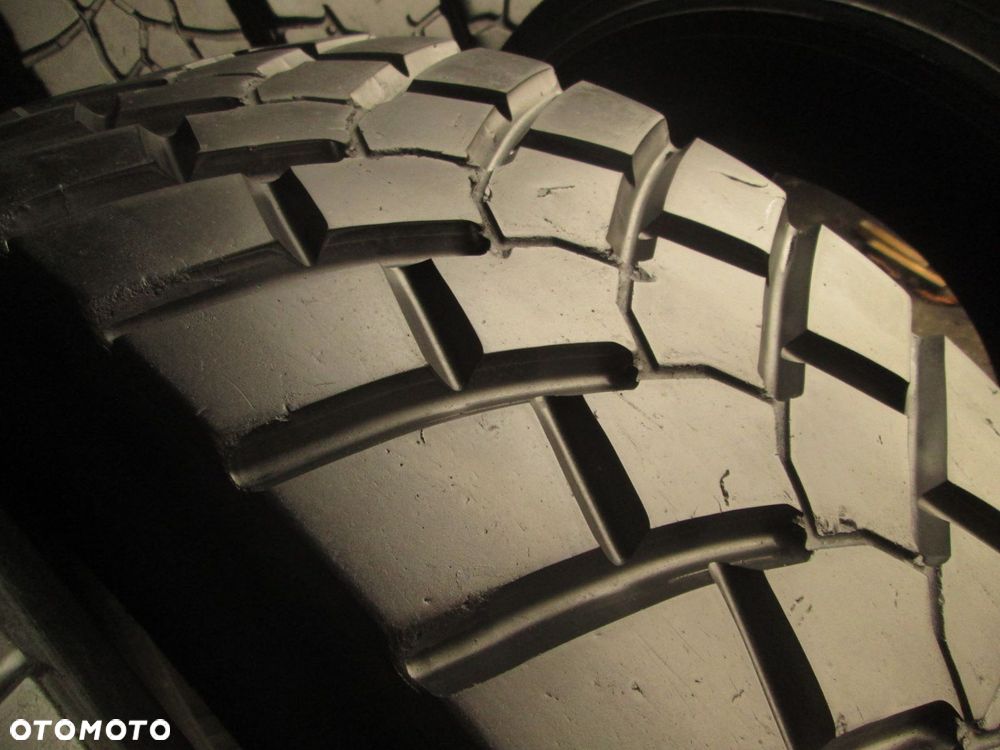 315/80R22,5 Bieżnikowana Wzór BRIDGESTONE M-DRIVE 001. Opony ciężarowe - 9