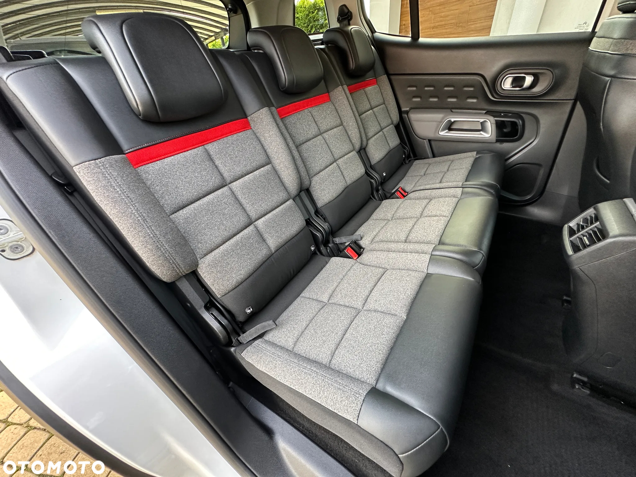 Citroën C5 Aircross BlueHDI 130 S&S LIVE PACK - 23