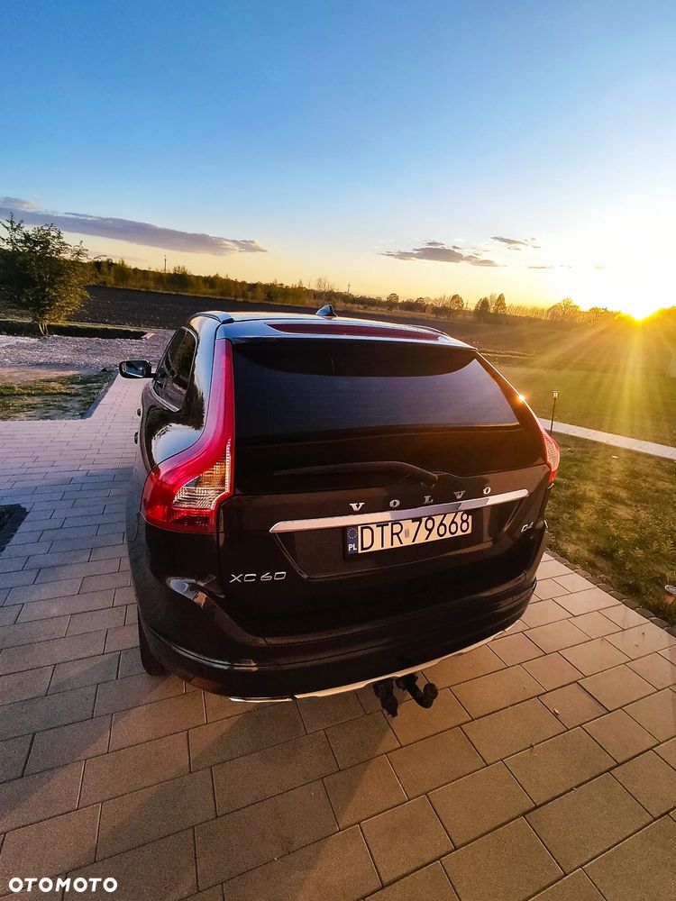 Volvo XC 60 D4 Geartronic Momentum - 10