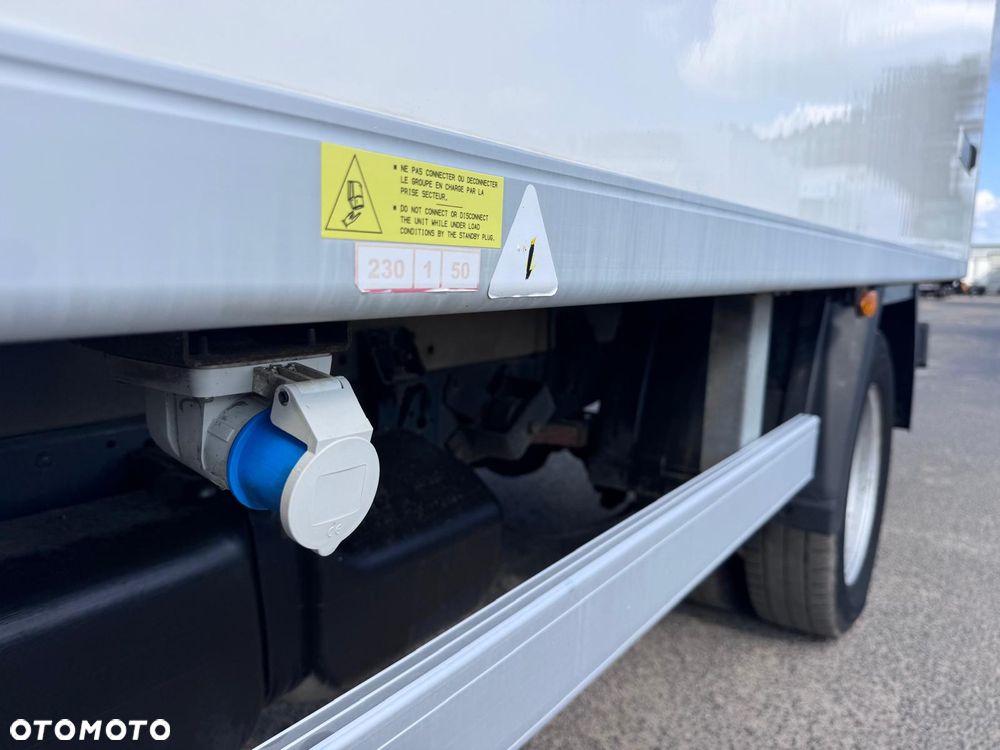 Iveco Daily 35C13 Chłodnia / Carrier Xarios 350 (689) - 19