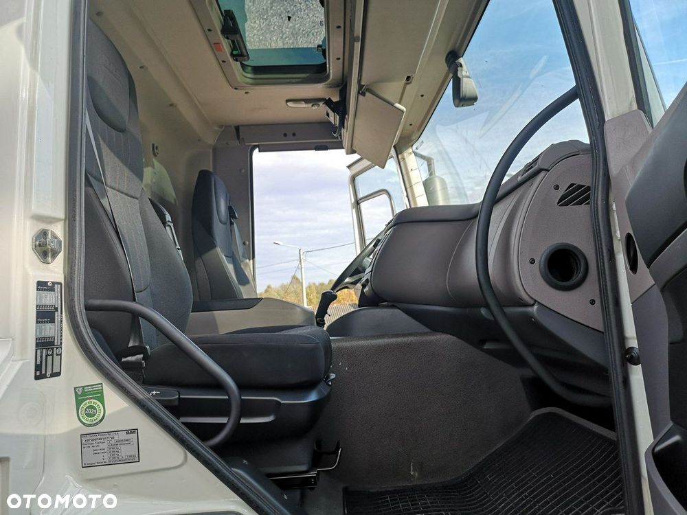 DAF CF 370 Chłodnia 3 Osiowa Winda Manual Niski Przebieg! - 19
