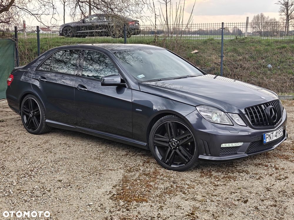 Mercedes-Benz Klasa E 350 CDI DPF BlueEFFICIENCY 7G-TRONIC Avantgarde - 2