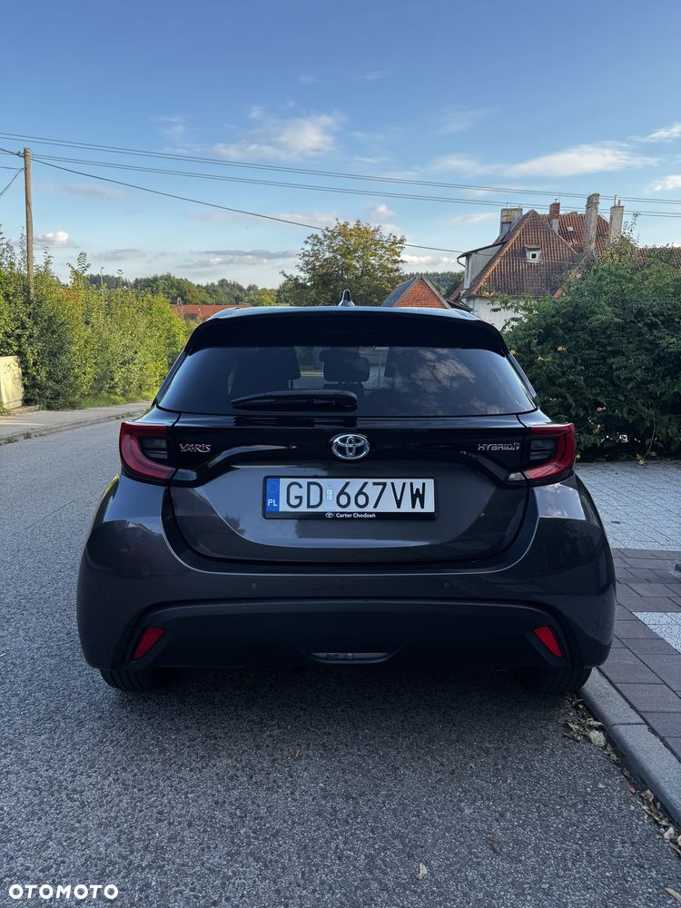 Toyota Yaris - 4