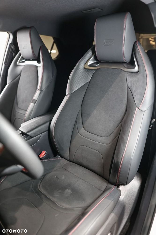 Toyota C-HR - 7