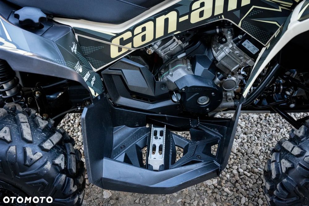 Can-Am Renegade - 11