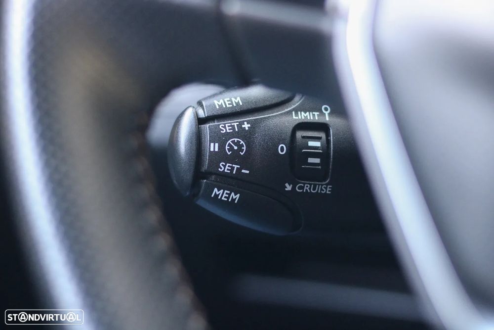 Peugeot 3008 1.2 PureTech GT Line - 19