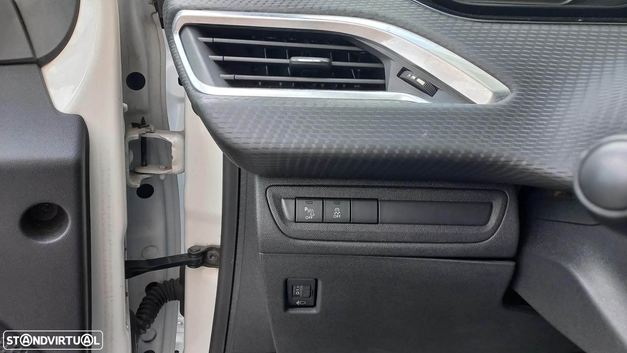 Peugeot 2008 1.2 PureTech Style - 13