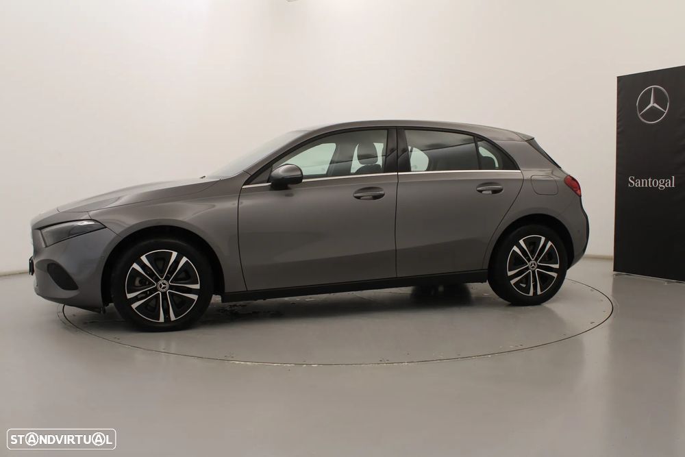 Mercedes-Benz A 250 e - 13
