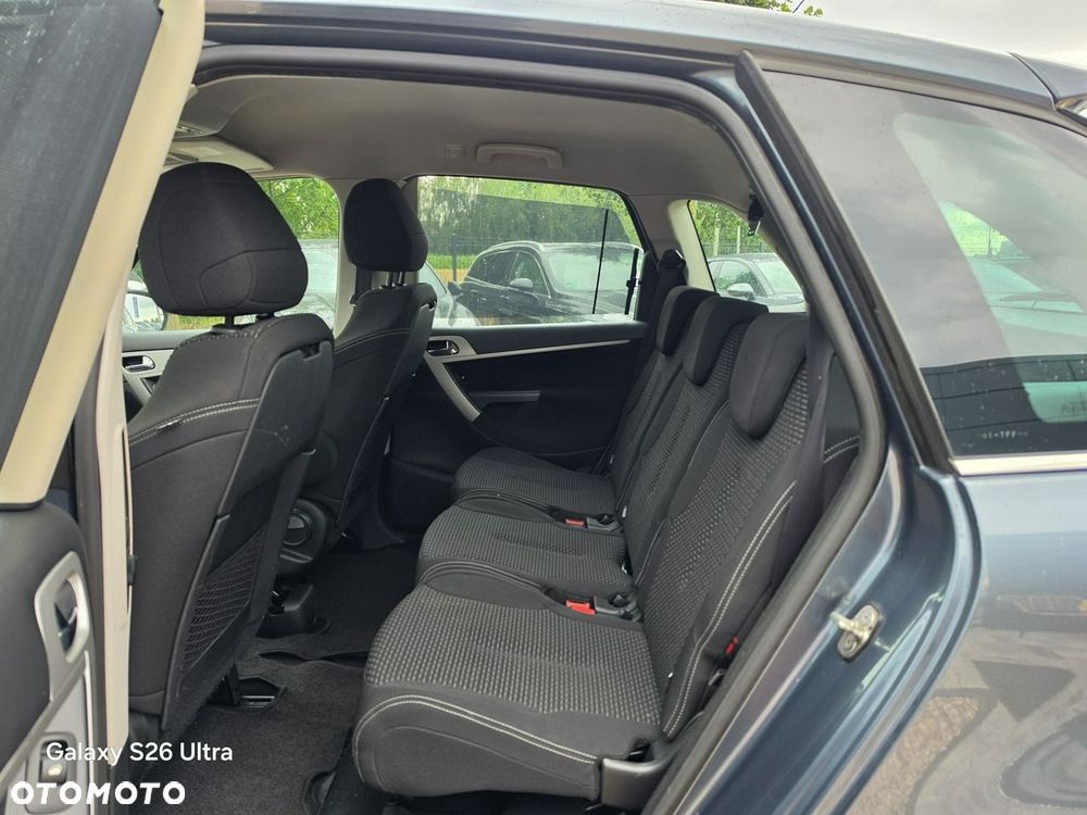 Citroën C4 Picasso 1.6 e-HDi FAP EGS6 Tendance - 28