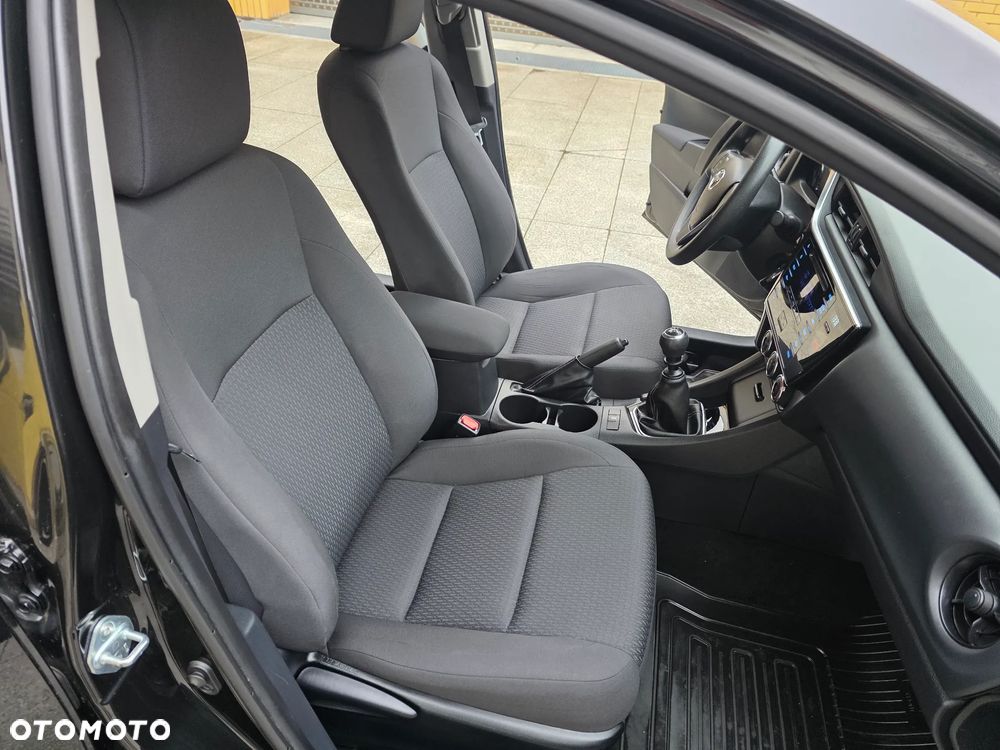 Toyota Corolla 1.6 Active EU6 - 14