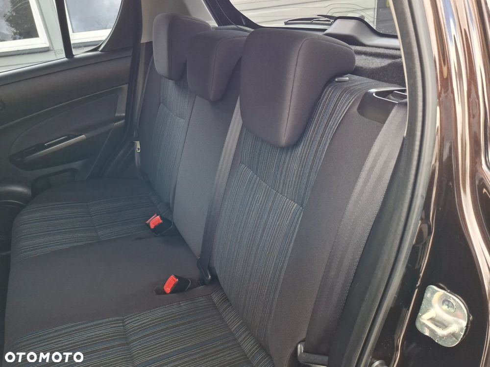 Suzuki Swift 1.2 4x4 Club - 28