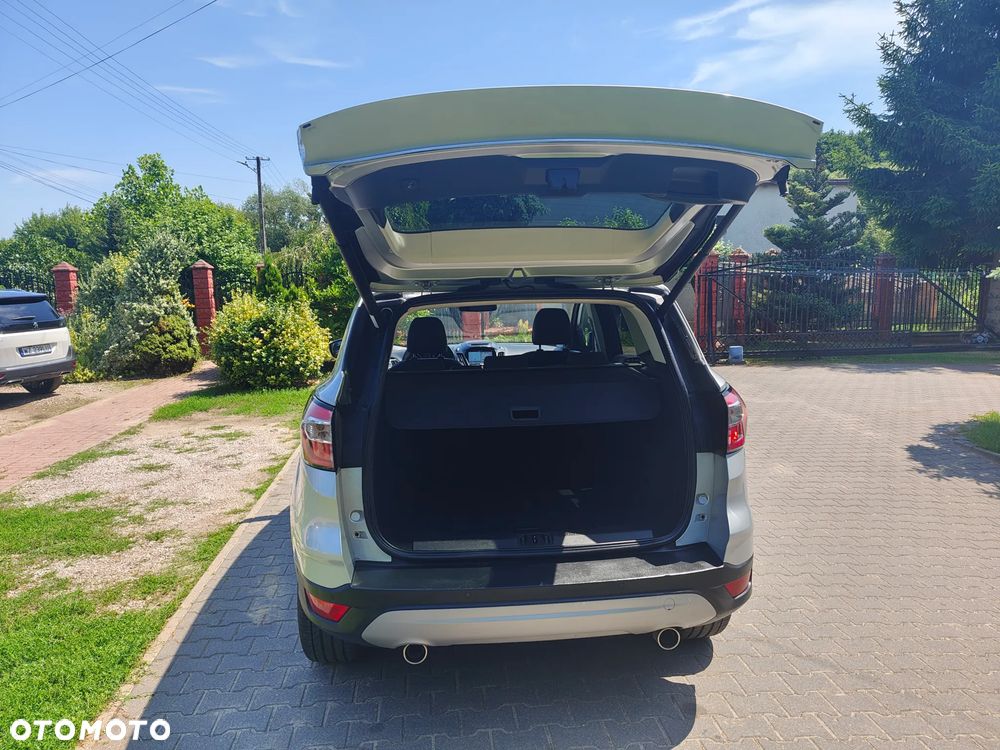 Ford Kuga 2.0 TDCi 4x2 Titanium - 28