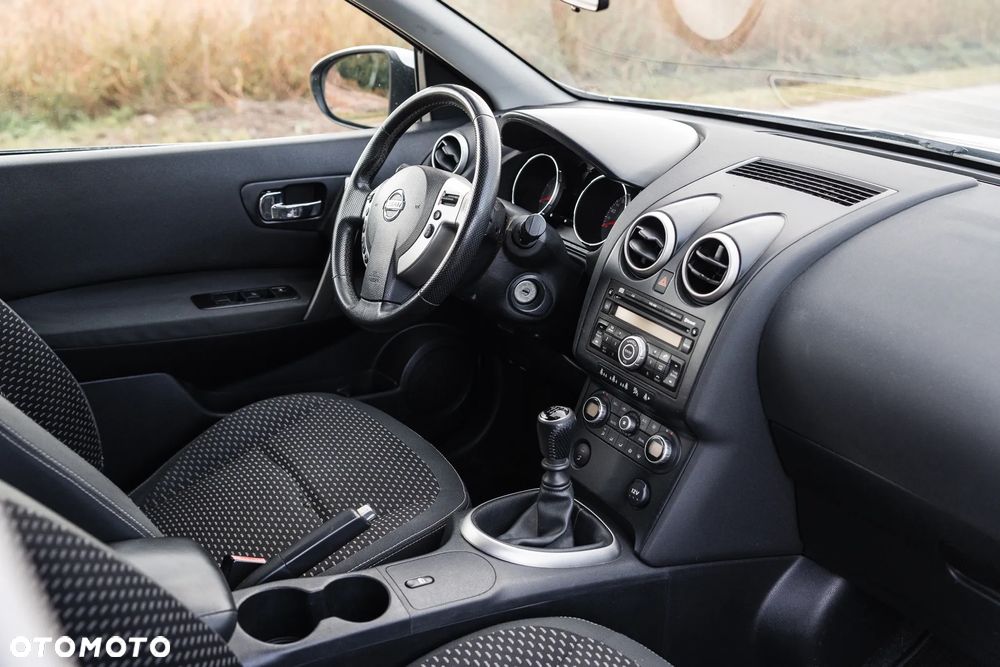 Nissan Qashqai - 14