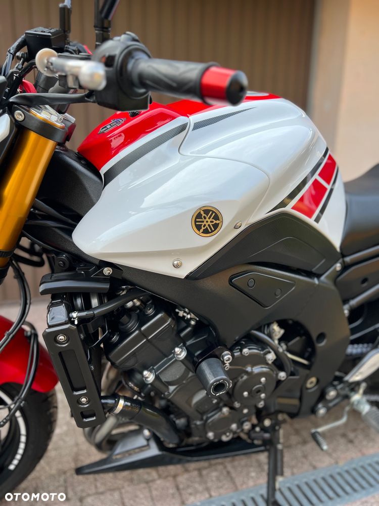 Yamaha FZ8 - 19