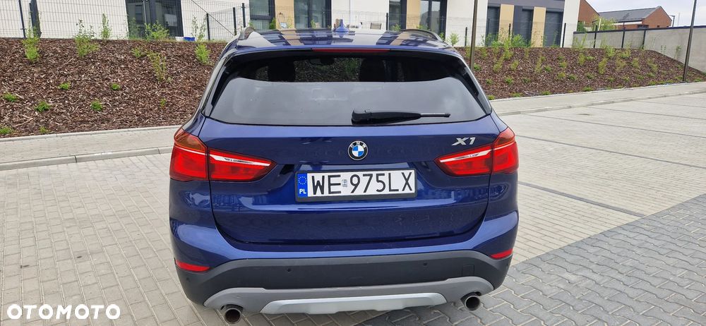 BMW X1 xDrive20d - 6
