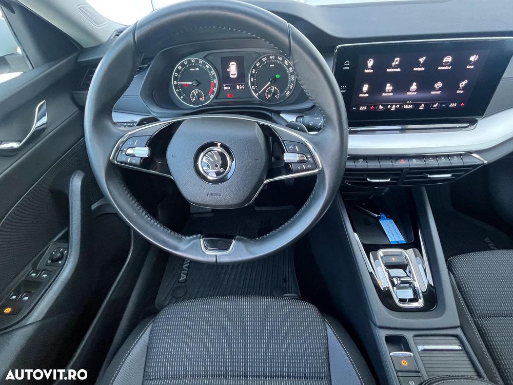 Skoda Octavia 2.0 TDI DSG Ambition - 12