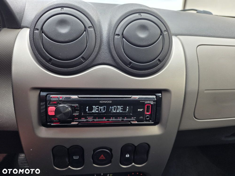 Dacia Sandero 1.2 16V - 18