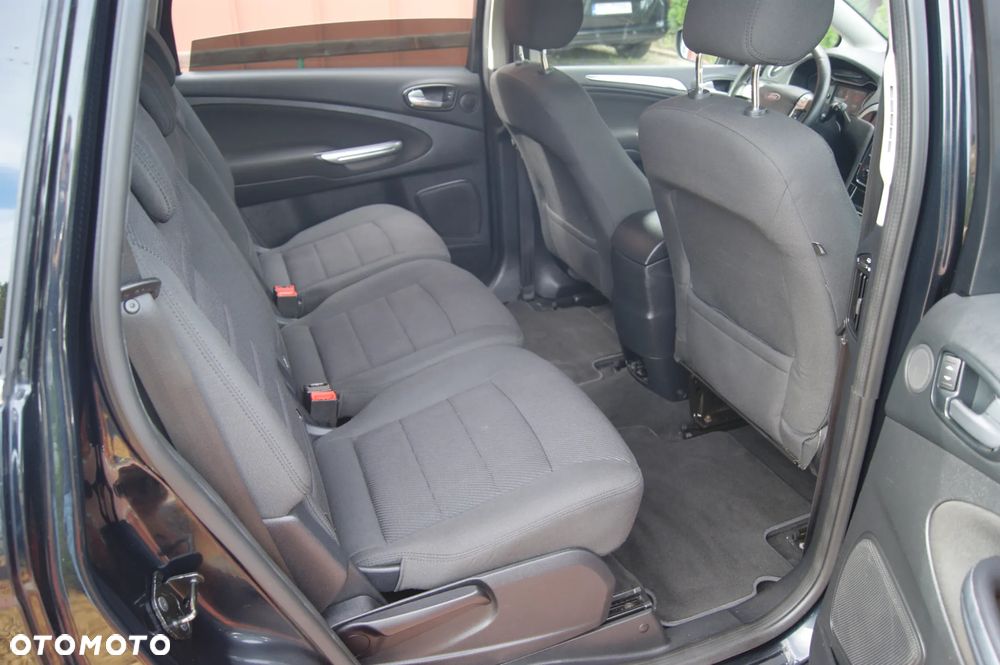 Ford S-Max 2.0 TDCi Titanium - 24