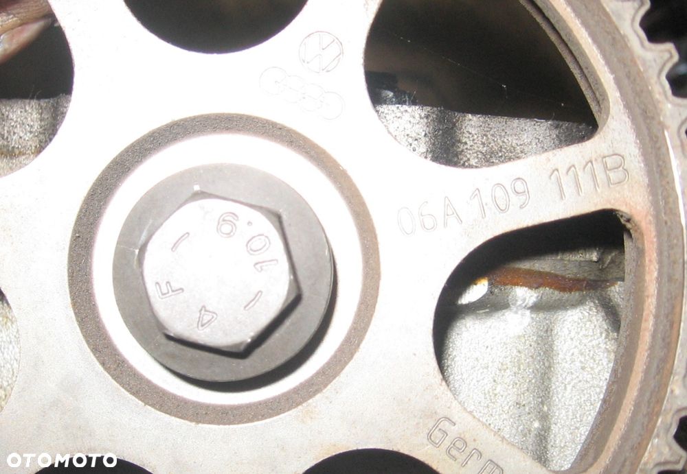 wałek rozrządu głowica 1.6 8V PASSAT B5 AUDI A3 A4 B6 06B103373T - 6