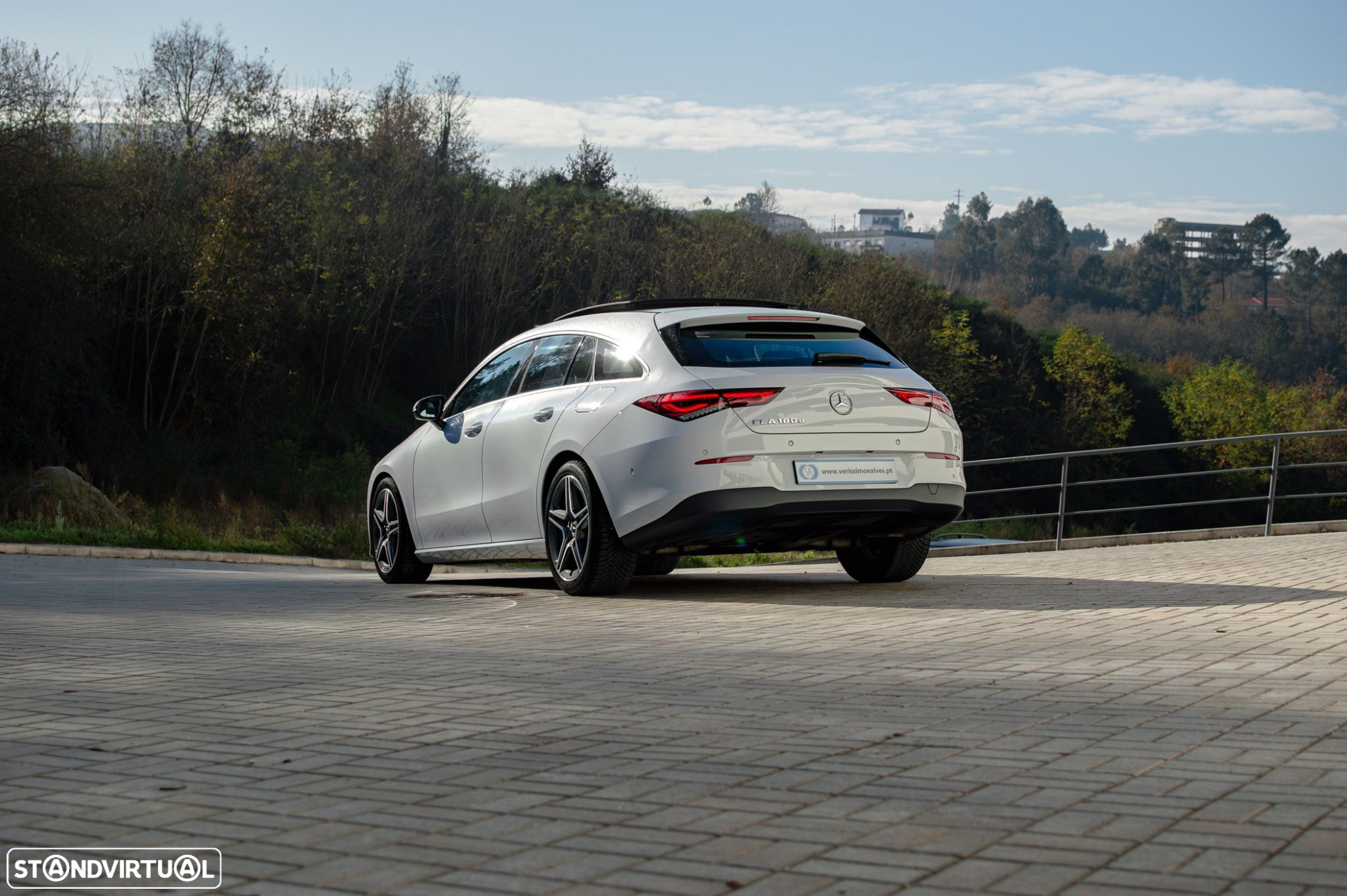 Mercedes-Benz CLA 180 - 48