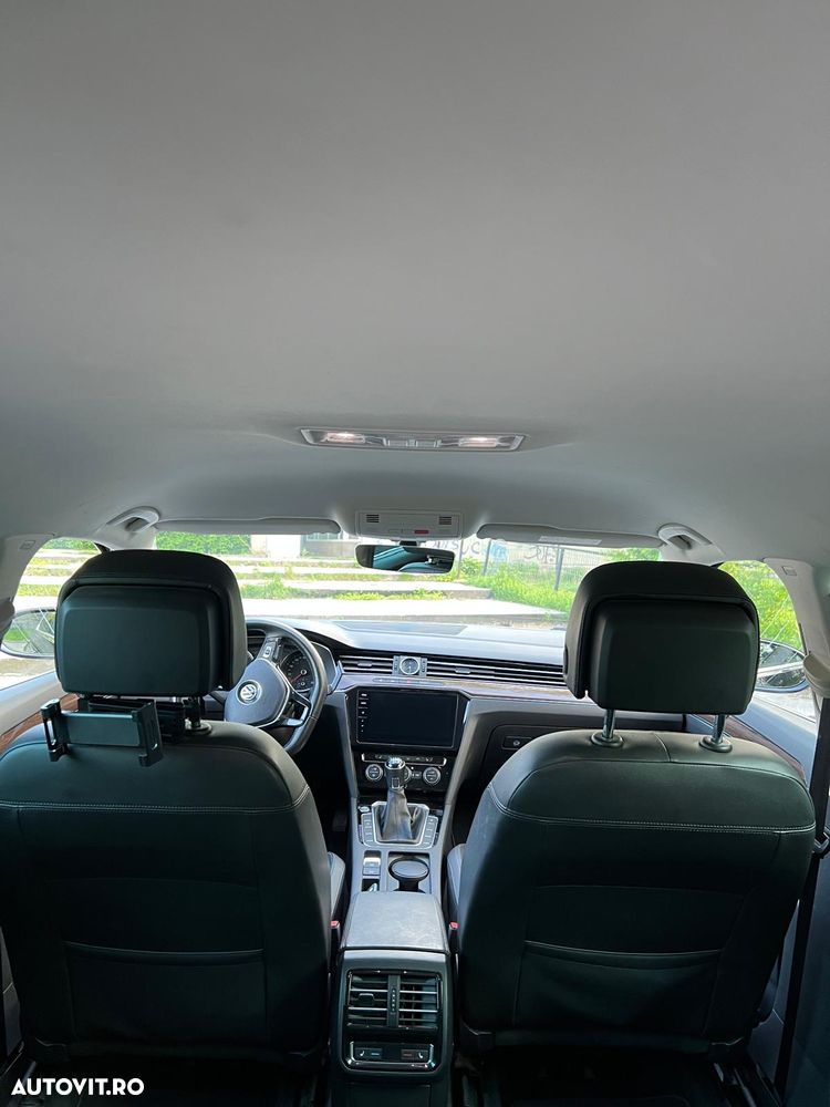 Volkswagen Passat 2.0 TDI Highline - 8