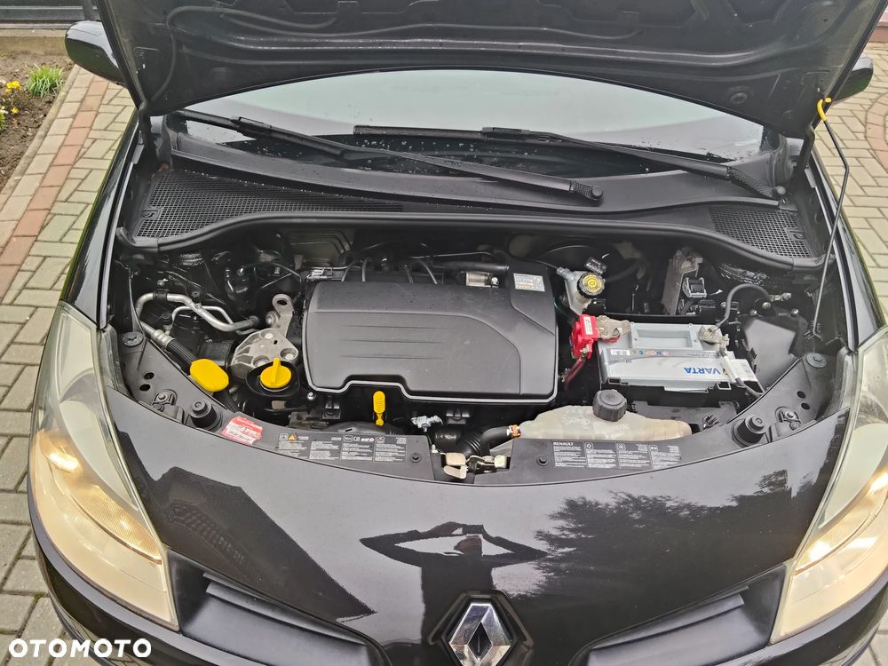 Renault Clio 1.2 16V 75 Experience - 26