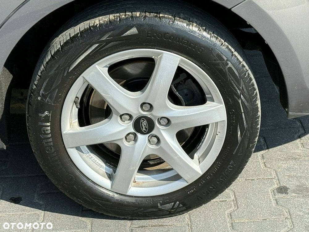 Ford Mondeo 2.0 TDCi Titanium - 22