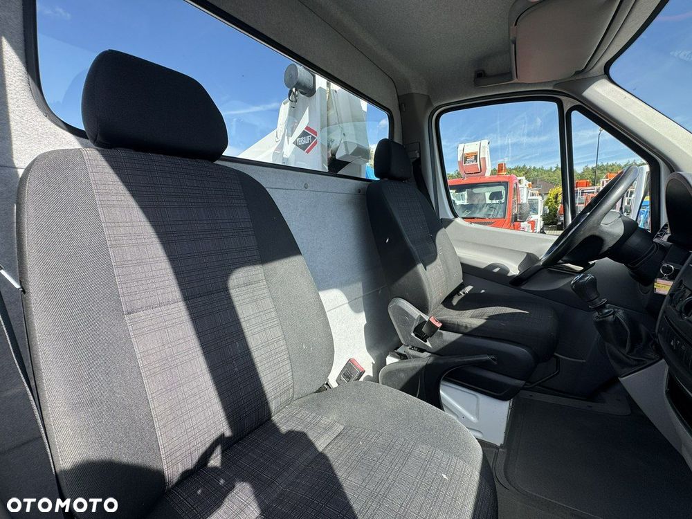 Mercedes-Benz Sprinter Zwyżka Podnośnik Koszowy VERSALIFT VTX-240 UDT - 31